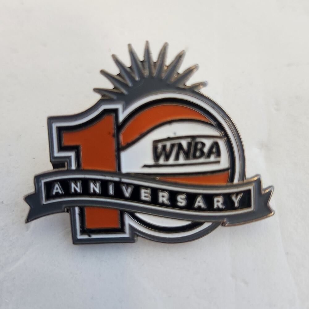 WNBA 10 year anniversary pin